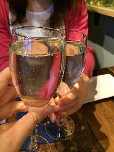 スパークリングで乾杯＠HAGARE