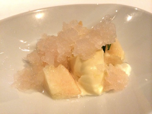 白桃と薔薇のブランマンジェ@アーリア ディ タクボ