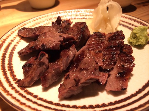 牛タン炭火焼＠アカベコ
