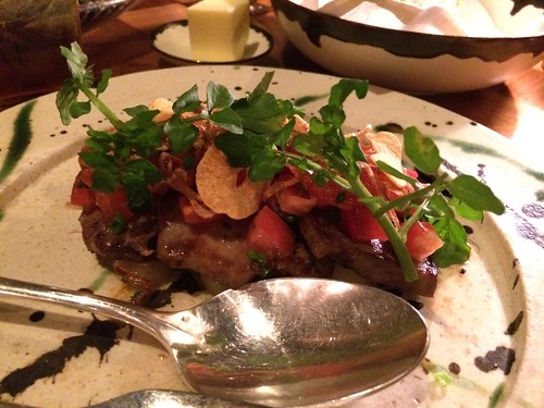 牛タン トマト クリスピーガーリック 柚子胡椒ドレッシング@アンダーズタヴァン