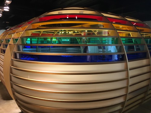 レインボーパンケーキ