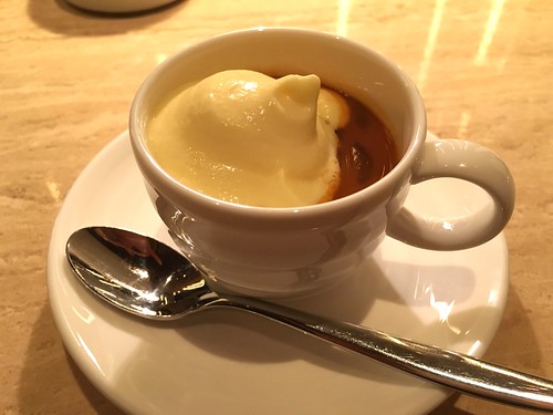 ノマド グリル ラウンジ