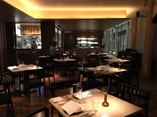 ノマド グリル ラウンジ