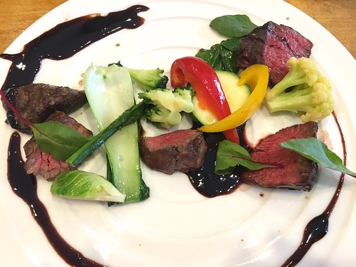 ビストロ ミルエテ