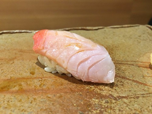 鮨 まつ本