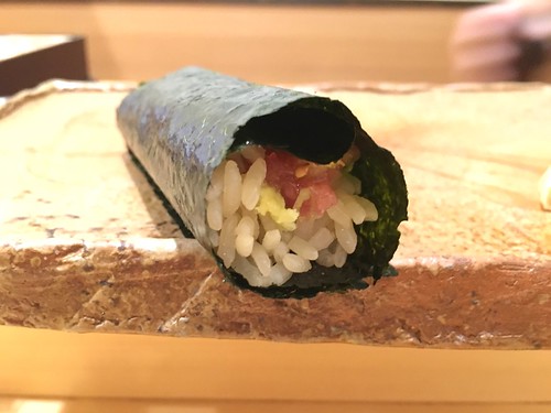 鮨 まつ本