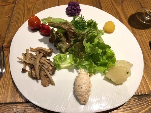 ビストロ バーンヤード