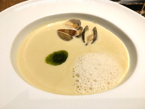 ビストロ バーンヤード