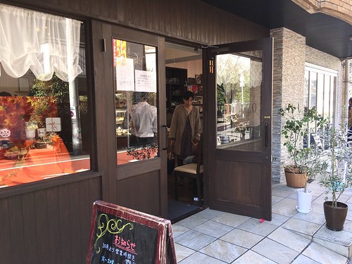 ラトリエモトゾー