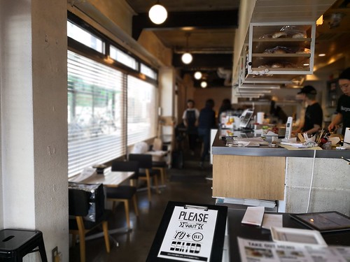 バーガーマニア 白金