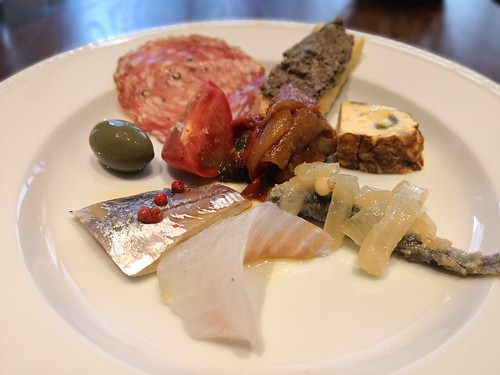 マンジャ フォルコ