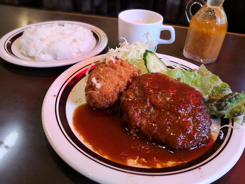 レストランコニシ