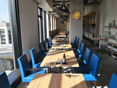 茅場町 カステリーナ