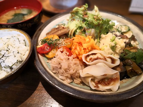 ごはんや草木堂