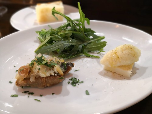 クイントクアトロ