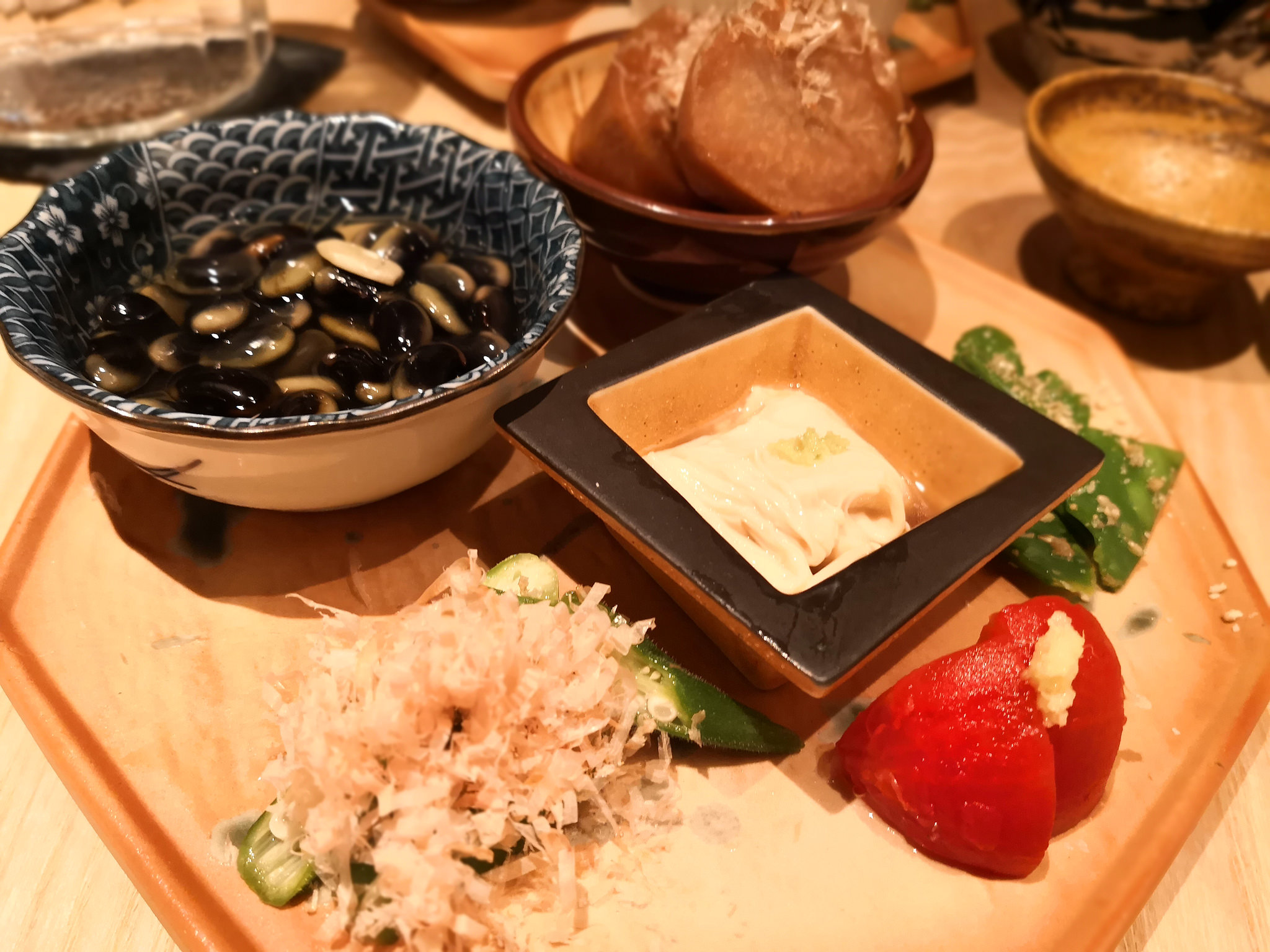 【恵比寿】酒 秀治郎＠気の利くアテに日本酒三昧。日本酒好きのためのお店。