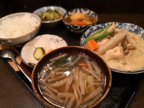 居酒屋 ほうせいどう