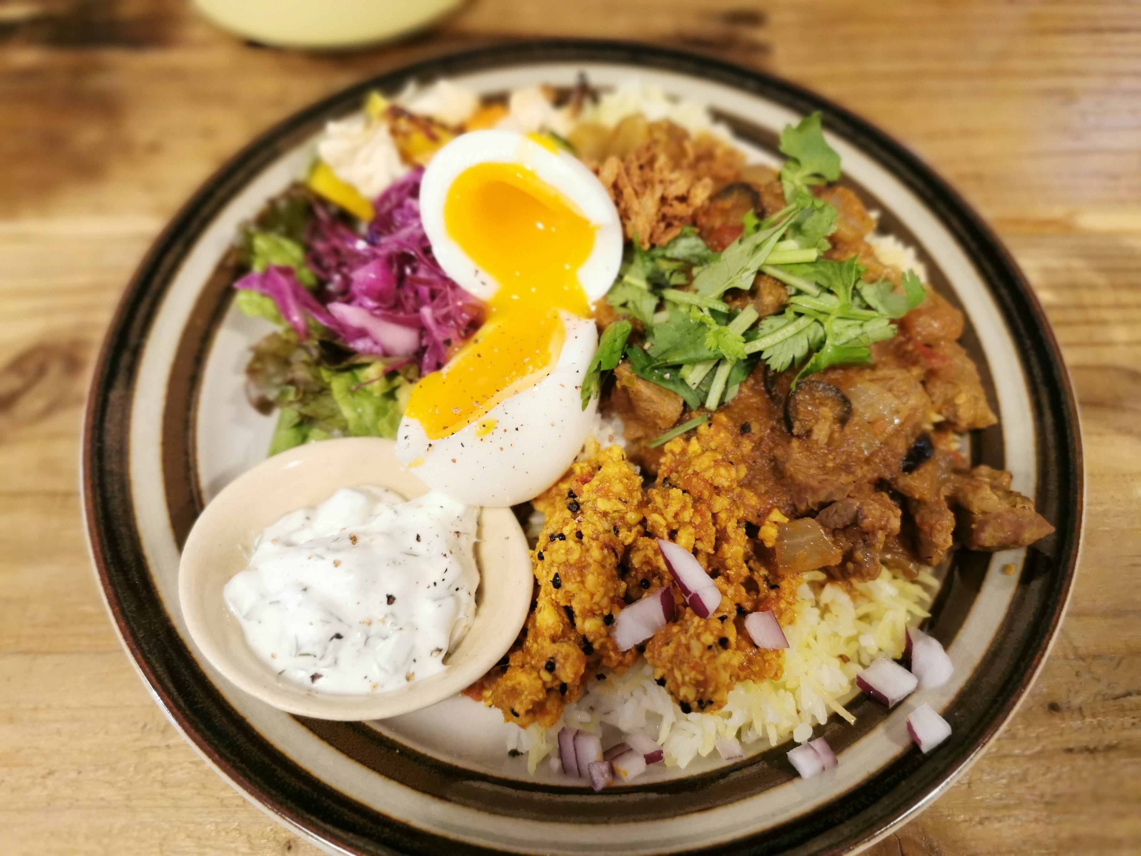 【参宮橋】キュマン＠住宅街で月イチオープン。辛さ控えめな心地よいスパイスカレー。